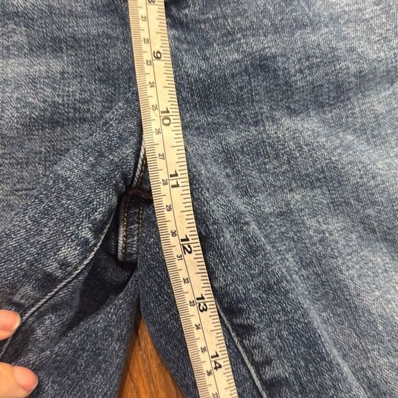 Express modern straight super high rise distressed knee jeans 6s - Picture 8 of 12